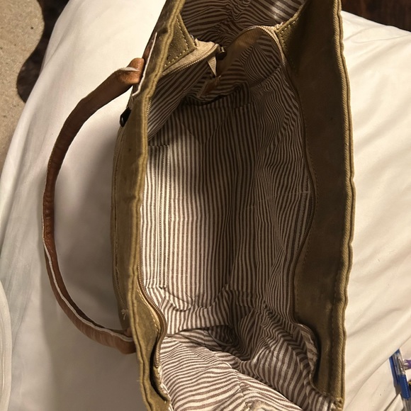 Bag - Picture 3 of 5